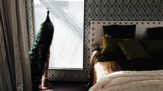 Строительный кран в Амстердаме переделали в отель