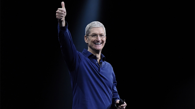 Тим Кук стал директором Nike