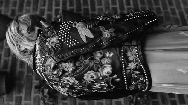 Первый взгляд: костюмы, которые Gucci сделал для тура Florence + The Machine