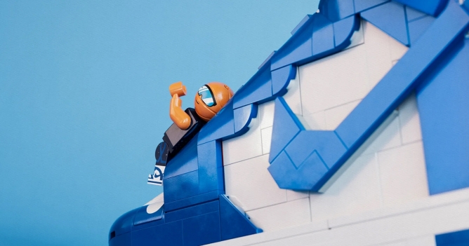 Nike показал результат коллаборации с Lego