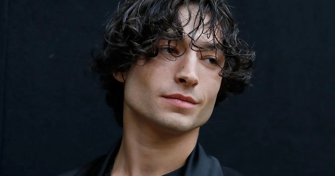 Эзра Миллер готов вернуться в Голливуд