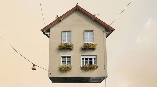 \"Летающие дома\" в проекте фотографа Лорана Шеэра