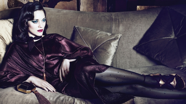 Марион Котийяр на обложке мартовского Interview