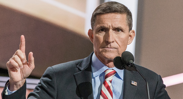 Бывший советник Трампа признался в получении денег от российских компаний