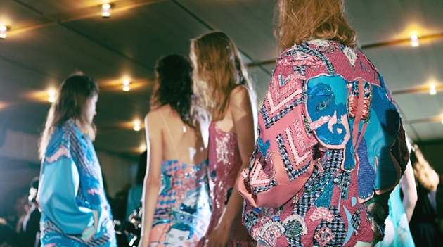 Topshop устроит показ для 8 молодых дизайнеров на London Fashion Week