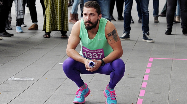 Шайа ЛаБаф 144 раза оббежал Городской музей Амстердама