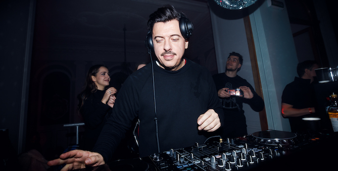 В Санкт-Петербурге прошла вечеринка Дениса Симачева