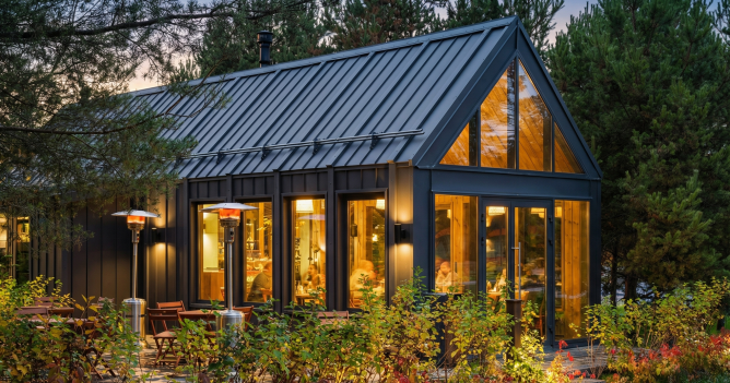 Загородный парк-отель «Бридж Кантри» подготовил программу к 8 Марта