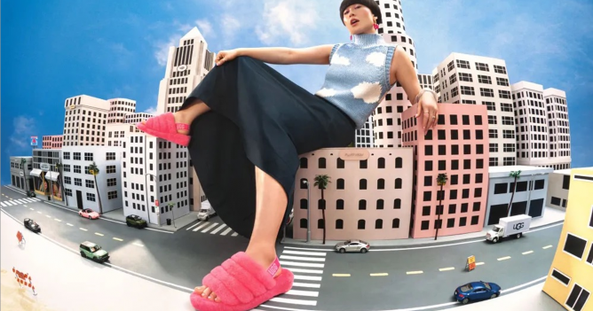 Бренд Ugg показал кампейн меховых тапочек