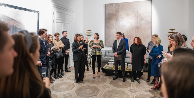 Дизайнер Марина Бессонова создала инсталляцию вместе с The Dar Store