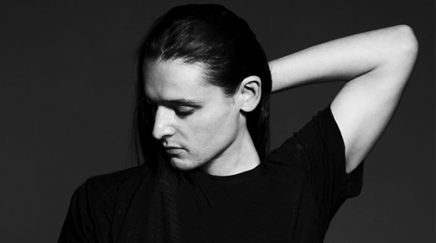 Имя Оливье Тейскенса возвращается в модное расписание