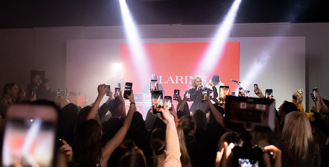 Группа Cream Soda выступила на вечеринке Clarins