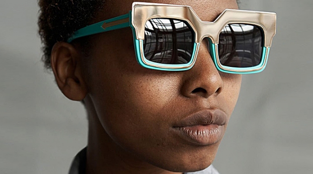 Кенийские ремесленники в рекламной кампании очков Karen Walker