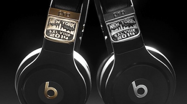 Наушники Beats by Dr. Dre в честь Super Bowl 2014