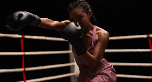 Oysho выпустил свою первую коллекцию для занятий боксом