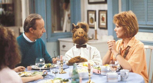 Warner Bros. перезапустит комедийный сериал «Альф»