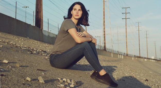 Лана Дель Рей анонсировала выход своего нового альбома