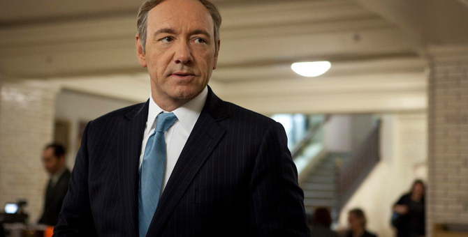 Кевин Спейси вернулся к образу Фрэнка Андервуда из «Карточного домика»