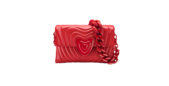 Рита Ора стала дизайнером сумки Escada