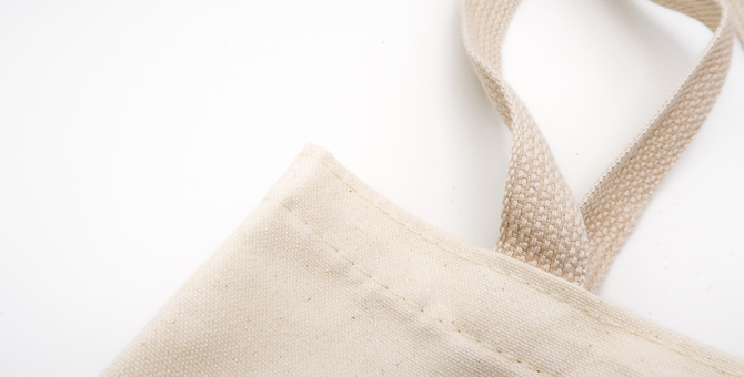 Почти половина жителей Москвы предпочитают многоразовые сумки пластиковым пакетам