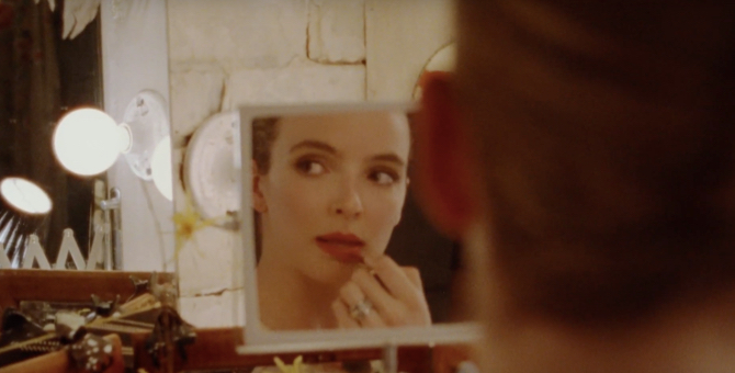 Джоди Комер из «Убивая Еву» снялась в короткометражке Loewe