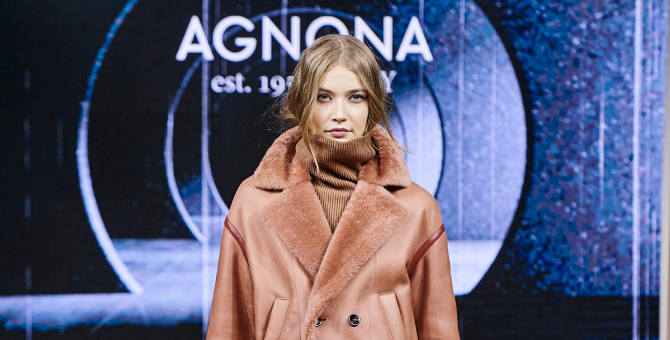 Сеть «Кашемир и шелк» провела мультибрендовый показ сезонных коллекций