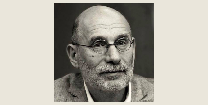 Заразившийся коронавирусом Борис Акунин рассказал, как протекает его болезнь