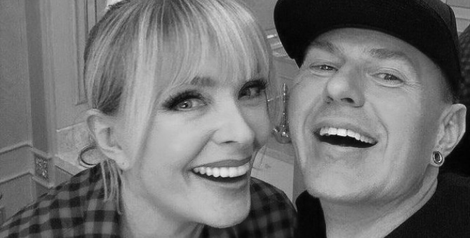 Умер стилист Александр Шевчук, работавший с Аллой Пугачевой и Лаймой Вайкуле