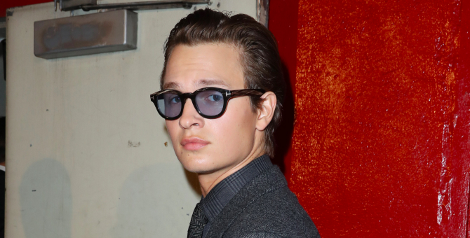 Актера Энсела Элгорта обвинили в изнасиловании — он прокомментировал ситуацию