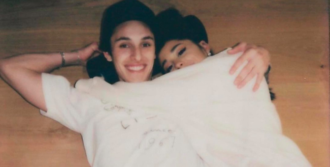 Ариана Гранде объявила о помолвке с Далтоном Гомесом