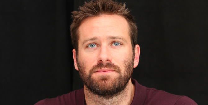 Арми Хаммера обвинили в изнасиловании