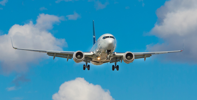 С полуночи 5 июня Евросоюз запретит авиакомпаниям из Беларуси летать над своей территорией