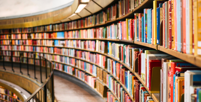 Несколько книжных магазинов закрылось на день в знак поддержки фигурантов дела «Сети»