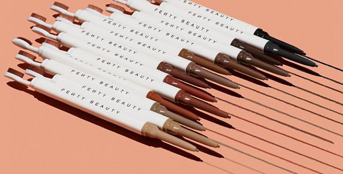 Fenty Beauty официально представил свое первое средство для бровей
