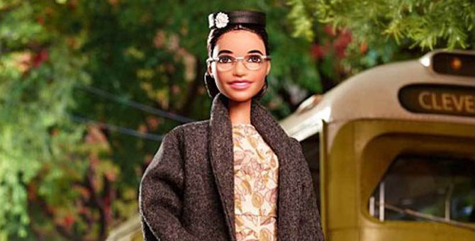 Mattel выпустила куклу Барби в образе правозащитницы Розы Паркс