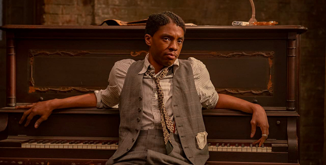 Американская киноакадемия столкнулась с критикой из-за решения не присуждать «Оскар» Чедвику Боузману