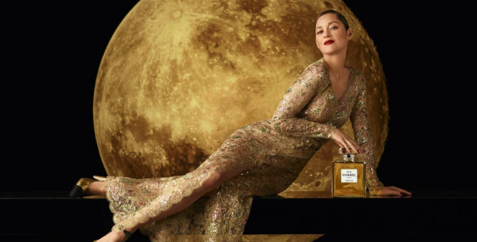 Режиссер «Чернобыля» снял мини-фильм с Марион Котийяр для Chanel