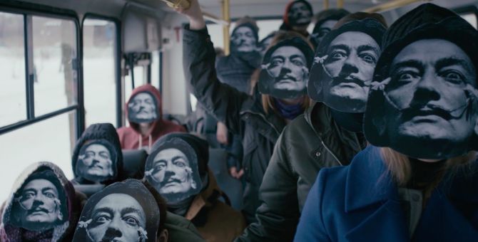 14 февраля вход на выставку Дали в Москве будет бесплатным для посетителей в образе художника