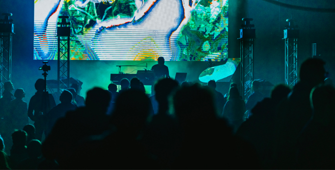 Shortparis и Дельфин выступят на фестивале Fields в Санкт-Петербурге