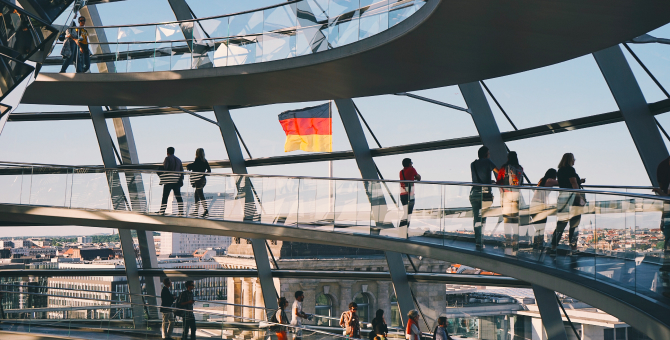 Германия направит 50 миллиардов евро на поддержку культуры и искусства