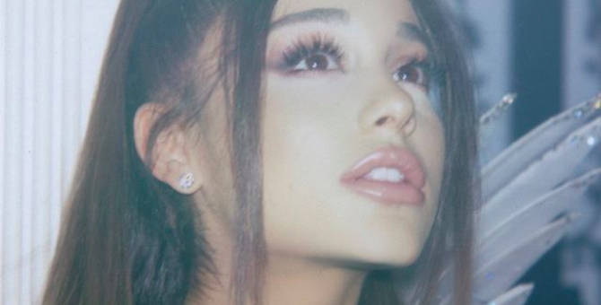 Ариана Гранде пообщалась со своим двойником