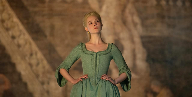 Hulu продлил сериал «Великая» с Эль Фаннинг на второй сезон