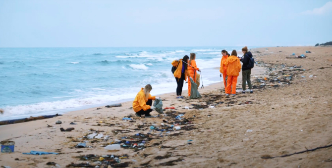 Greenpeace выпустил документальный фильм о «пластиковой экспедиции» на Черное море