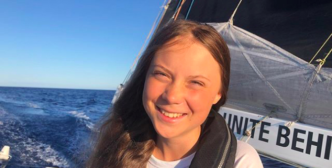 Более половины россиян никогда не слышали о Грете Тунберг