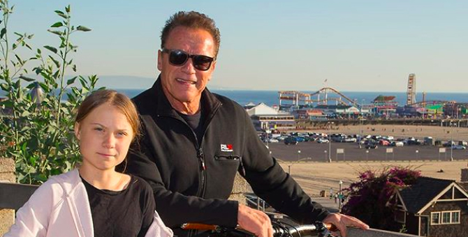 Арнольд Шварценеггер и Грета Тунберг устроили совместную велопрогулку