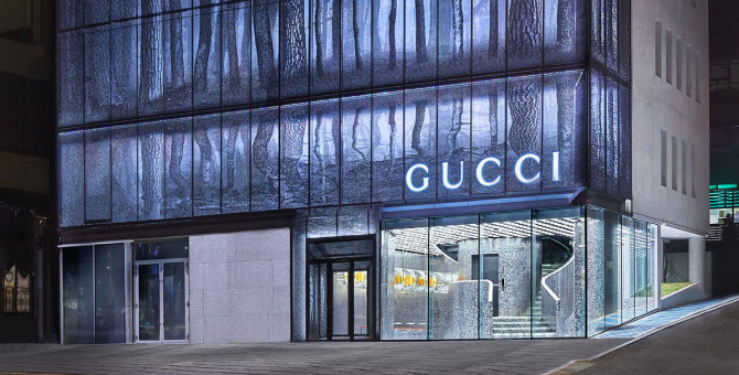 Gucci открыл в Сеуле новый бутик, вдохновленный традиционной корейской архитектурой