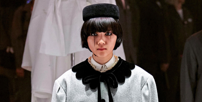 Gucci рассказал, как повторить «заплаканный» макияж с показа осень-зима 2020