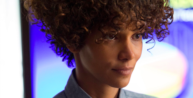 Холли Берри отказалась от роли персонажа-трансгендера из-за критики в соцсетях