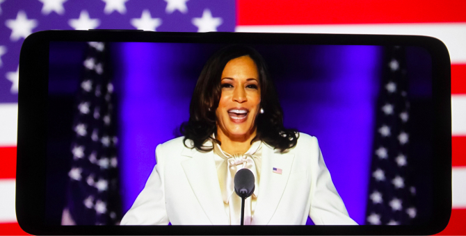 Камала Харрис посвятила свою первую речь после избрания вице-президентом матери и всем женщинам