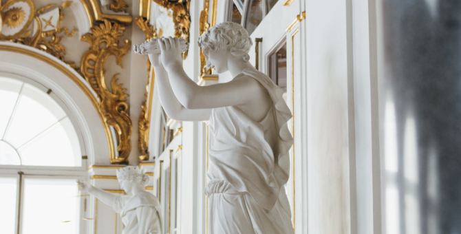 Эрмитаж открыл экспозиции, доступ к которым был ограничен из-за COVID-19